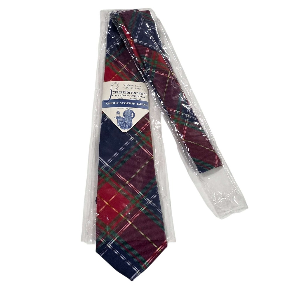 Strathmore Woolen Company Tartan Necktie Scottish Tartan Blue Red Green Plaid